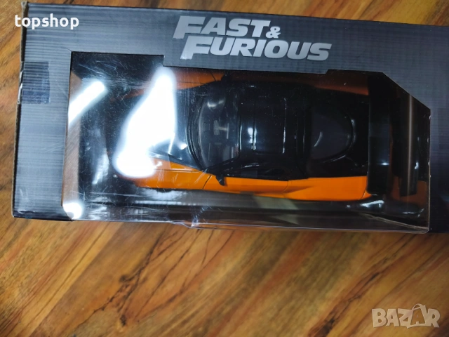 Чисто нова запечатана колекционерска количка Jada Fast & Furious – Han's Mazda RX-7, Мащаб 1:24 ..., снимка 2 - Коли, камиони, мотори, писти - 54274213