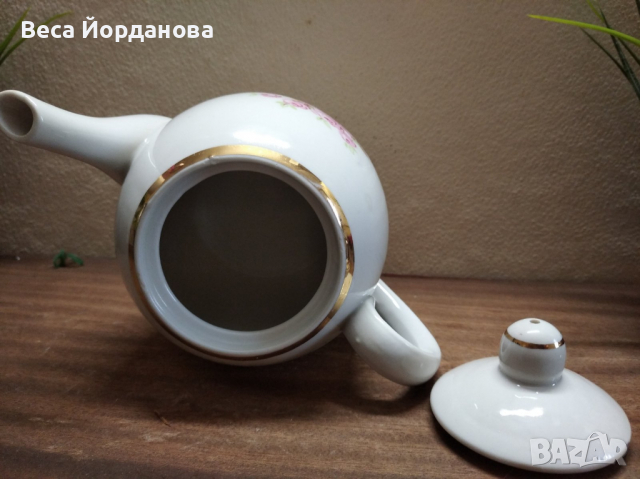 Старо порцеланово чайниче, снимка 3 - Антикварни и старинни предмети - 36495468