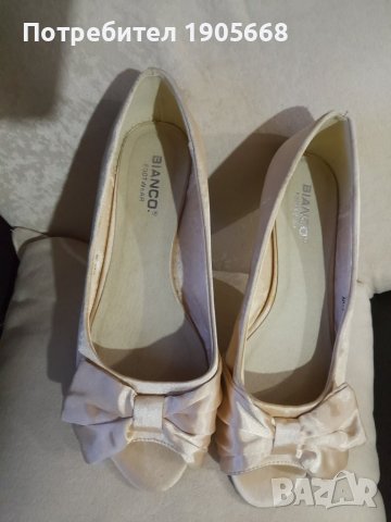 Дамски сатенени пантофки №38, снимка 3 - Дамски ежедневни обувки - 36944576