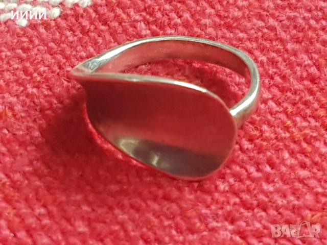 Сребърен пръстен 925, снимка 2 - Пръстени - 53368338