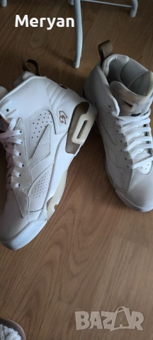 Кецове Джордан оригинални , снимка 3 - Спортни обувки - 54255410
