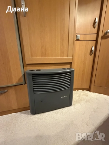 каравана Knaus Nordic Plus 590, снимка 4 - Каравани и кемпери - 56515685