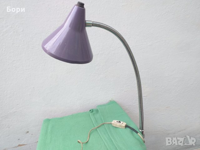 Настолна нощна /промишлена лампа