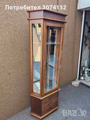 Конзолна витрина с осветление, снимка 5 - Секции и витрини - 52243692