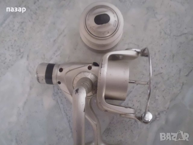 риболовна макара 5 лагера много запазена, снимка 6 - Въдици - 35035235