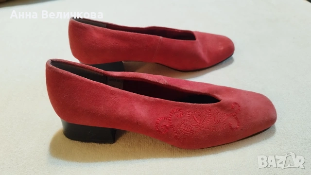 Обувки, снимка 5 - Дамски обувки на ток - 54366315