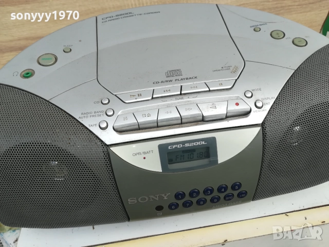 SONY CFD-5200L ВНОС SWISS 2710251823, снимка 2 - Радиокасетофони, транзистори - 52201929