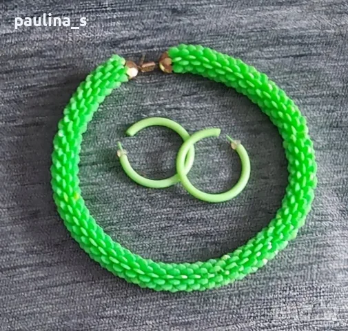 Четири различни Винтидж комплект от бижута , снимка 10 - Бижутерийни комплекти - 56137451