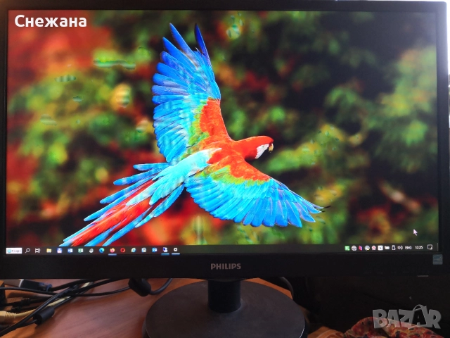 Philips 23.8" LCD монитор със SmartControl Lite МНОГО ЗАПАЗЕН