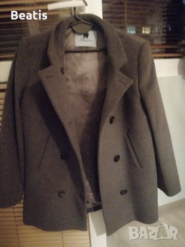 Дамско палто Blumarine, снимка 6 - Палта, манта - 30303755