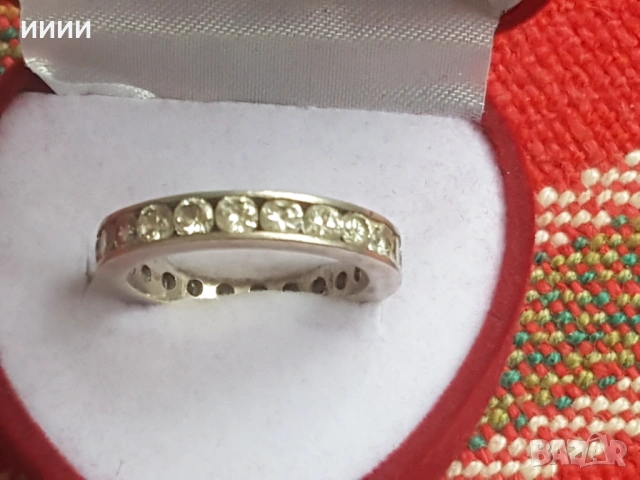 Сребърен пръстен халка с камъни 