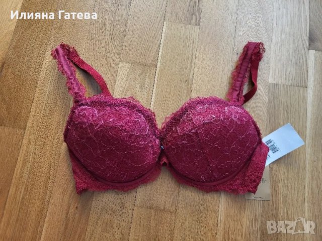 Нов сутиен Chantelle 36D UK/80D EUR, снимка 1