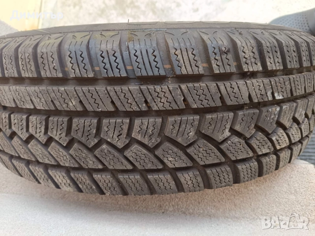 Зимни гуми с джанти 15ки, снимка 2 - Гуми и джанти - 52299850