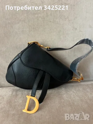 Дамска чанта Dior, снимка 7 - Чанти - 56257385