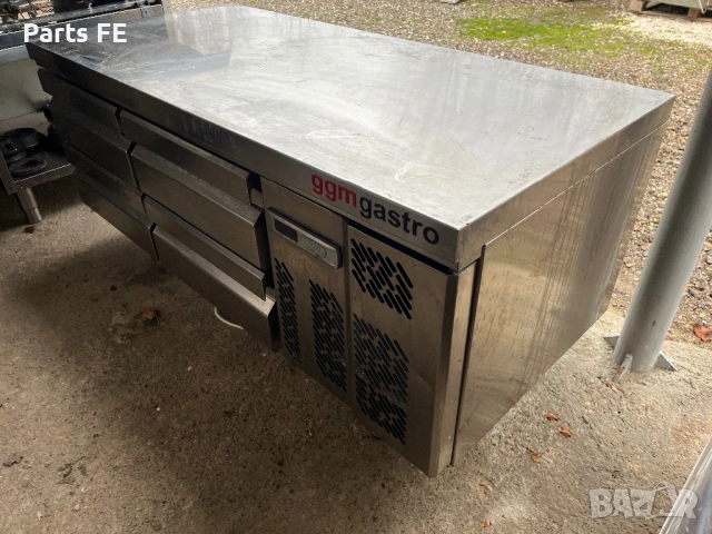 Хладилна маса база професионална 4 чекмеджета profesionalna hladilna masa baza , снимка 3 - Обзавеждане на кухня - 53054089