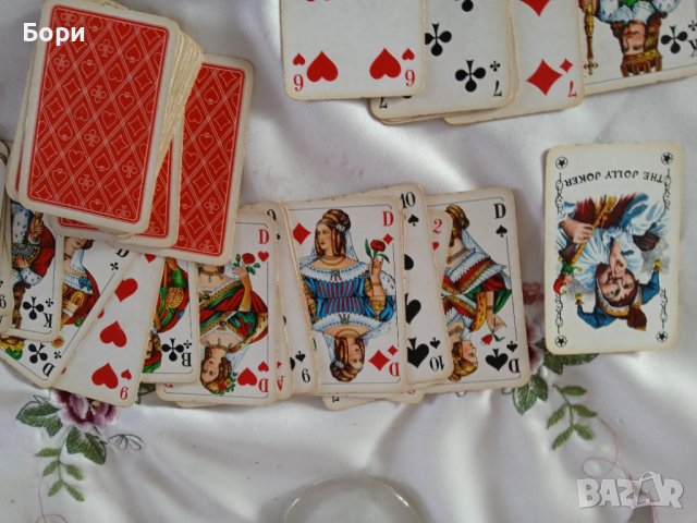 Немски карти две тестета в калъф, снимка 5 - Карти за игра - 39494890