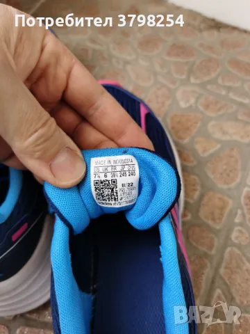Дамски маратонки Adidas , снимка 3 - Маратонки - 41770115