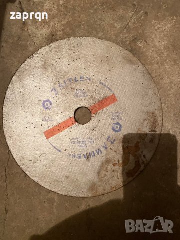 Диск за рязане на метал циркулярен 300мм, снимка 1