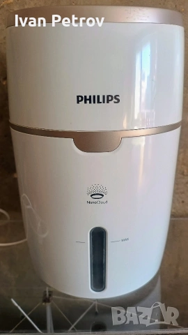 Продава се овлажнител Phillips HU4816/10