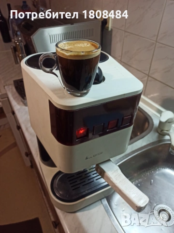 Кафе машина Гаджия Бейби работи перфектно и прави уникално кафе за ценители , месингова ръкохватка , снимка 3 - Кафемашини - 54177208