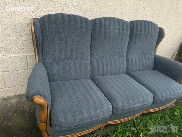 Диван с масивна дървена основа, снимка 4 - Дивани и мека мебел - 53959116