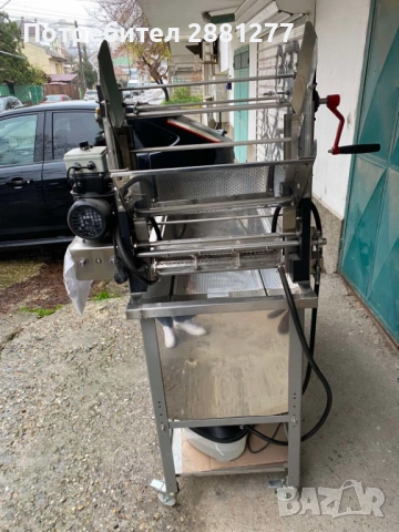 Разпечатваща машина с ръчно подаване на рамките LYSON, снимка 3 - За пчели - 52680375