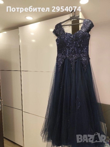 красива тъмно синя рокля мл 89лв, снимка 2 - Рокли - 51788220