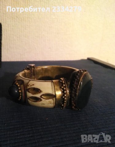 Стари гривни,фигурално орнаментирана,седефена и дървена., снимка 5 - Антикварни и старинни предмети - 36125651