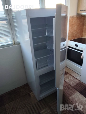 Хладилник Indesit , снимка 3 - Хладилници - 54170700