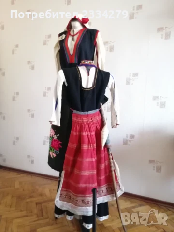 Стари тракийски сукмани, народни носии. 