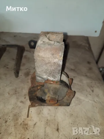 Тампони за двигателя за Тойота РАВ 4 2000 до 2005г.Toyota Rav 4, снимка 10 - Части - 48766740