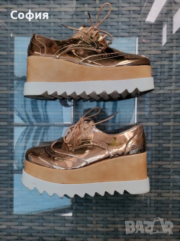 Ефектни обувки на платформа, снимка 2 - Дамски ежедневни обувки - 38870558