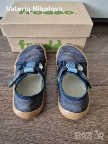 Детски боси маратонки Froddo 28 номер, снимка 2 - Детски маратонки - 49200119