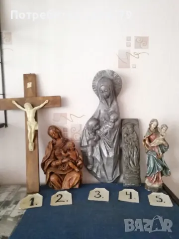  Стари църковни, религиозни предмети за домашен олтар. 