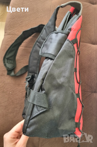 Нова раница в червено и черно, снимка 4 - Раници - 44213439