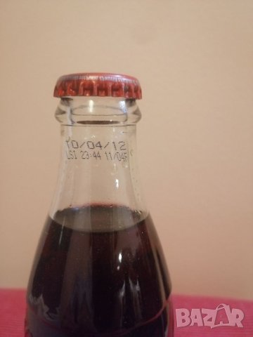 Колекционерска бутилка Кока Кола, неотваряна. , снимка 3 - Колекции - 31939759