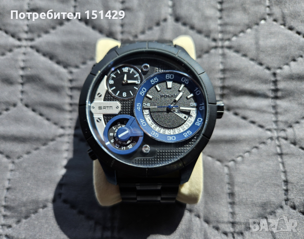 POLICE много голям мъжки часовник оригинален отлично състояние