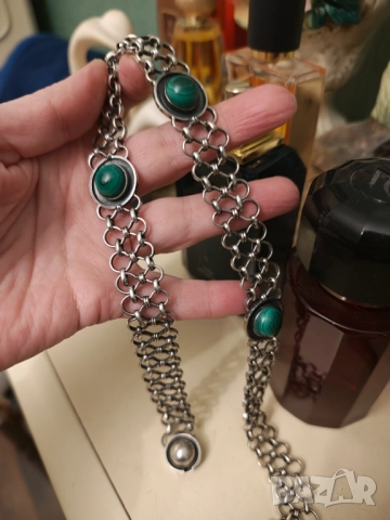 Ретро масивна сребърна огърлица с малахит 
