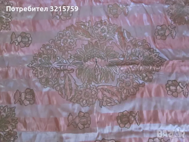 Копринена покривка , бродерия сърма и копринени конци, снимка 3 - Покривки за маси - 50303663