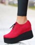 Обувки на платформа - червен велур - 120K, снимка 1 - Дамски ежедневни обувки - 38003866