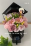 Сапунен букет в кутия абитуриентска шапка с чекмедже | Подарък за бал, абитуриент, снимка 3