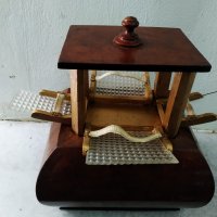 стара дървена кутия за цигари , снимка 3 - Антикварни и старинни предмети - 29234196