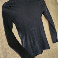 Интересна блуза , снимка 3 - Блузи с дълъг ръкав и пуловери - 40239955