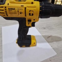 Бормашина-винтоверт DEWALT DCD776, снимка 9 - Винтоверти - 40855873