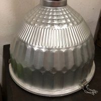 Голяма индустриална лампа, снимка 3 - Лампи за таван - 44269662