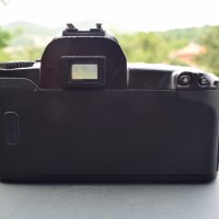 Фотоапарат Canon EOS 500 , снимка 5 - Фотоапарати - 33736203