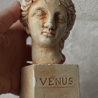  Венера, снимка 1 - Декорация за дома - 39210146