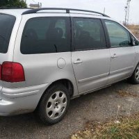 VW SHARAN 1.9 TDI 116к.с. 4*4, снимка 8 - Автомобили и джипове - 30994610