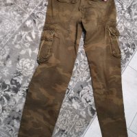 Superdry карго дамски/мъжки камуфлажни панталони, XS, снимка 2 - Панталони - 38648952