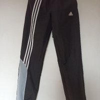 Детски спортен панталон Adidas , снимка 1 - Детски анцузи и суичери - 35345398